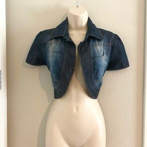 NWOT denim cropped Timin jacket. Sz 4